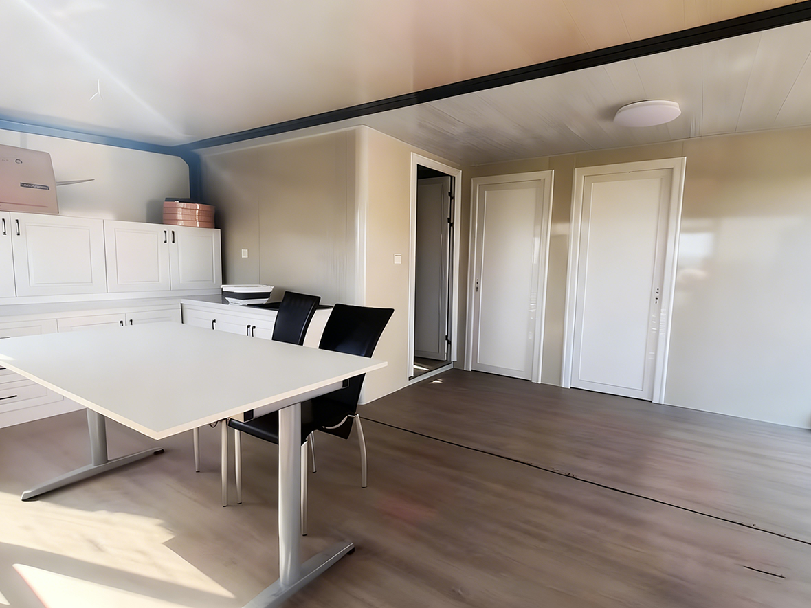 Expandable Two-Story Modular Home – Steel-Framed, Insulated, Turnkey Living