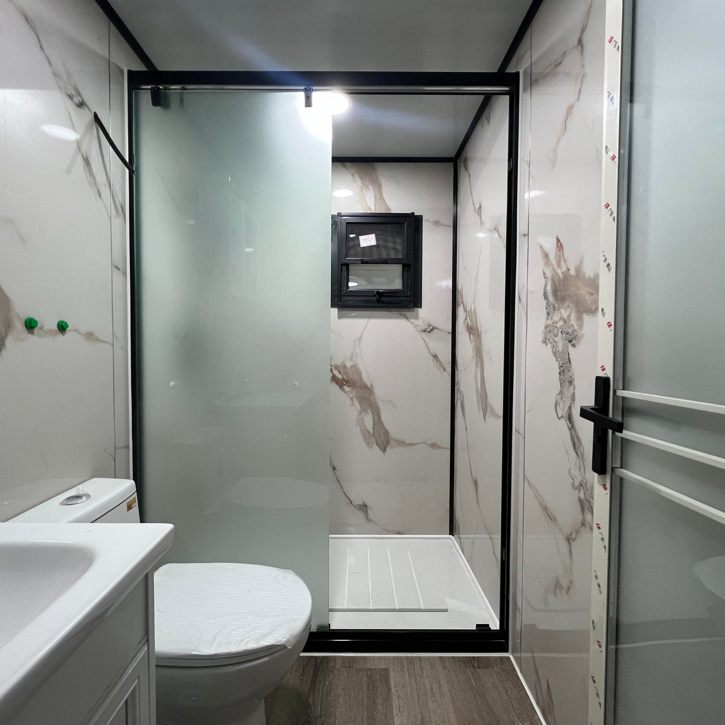 Modern Panel-Finish Expandable Home Prefab Tiny Home, Living Unit